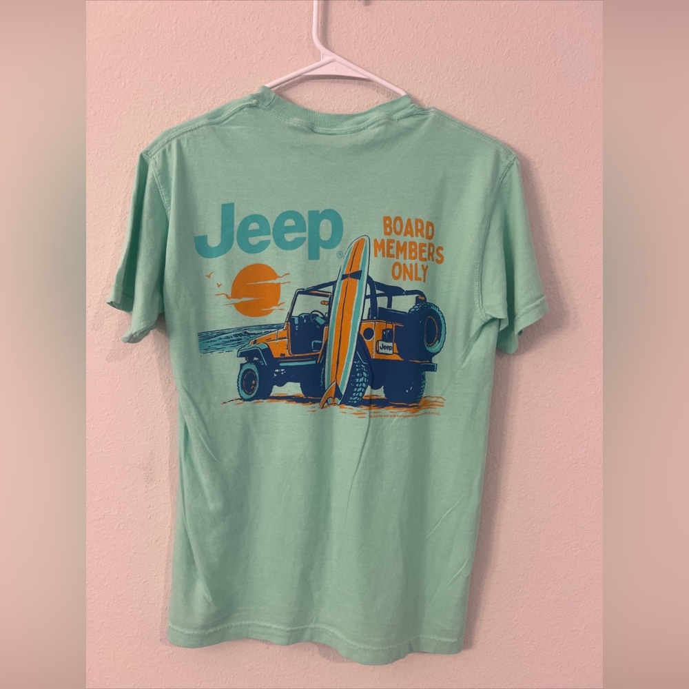 Men’s JEEP Green T Shirt, Sz Small, Short Sleeve, new without tags!